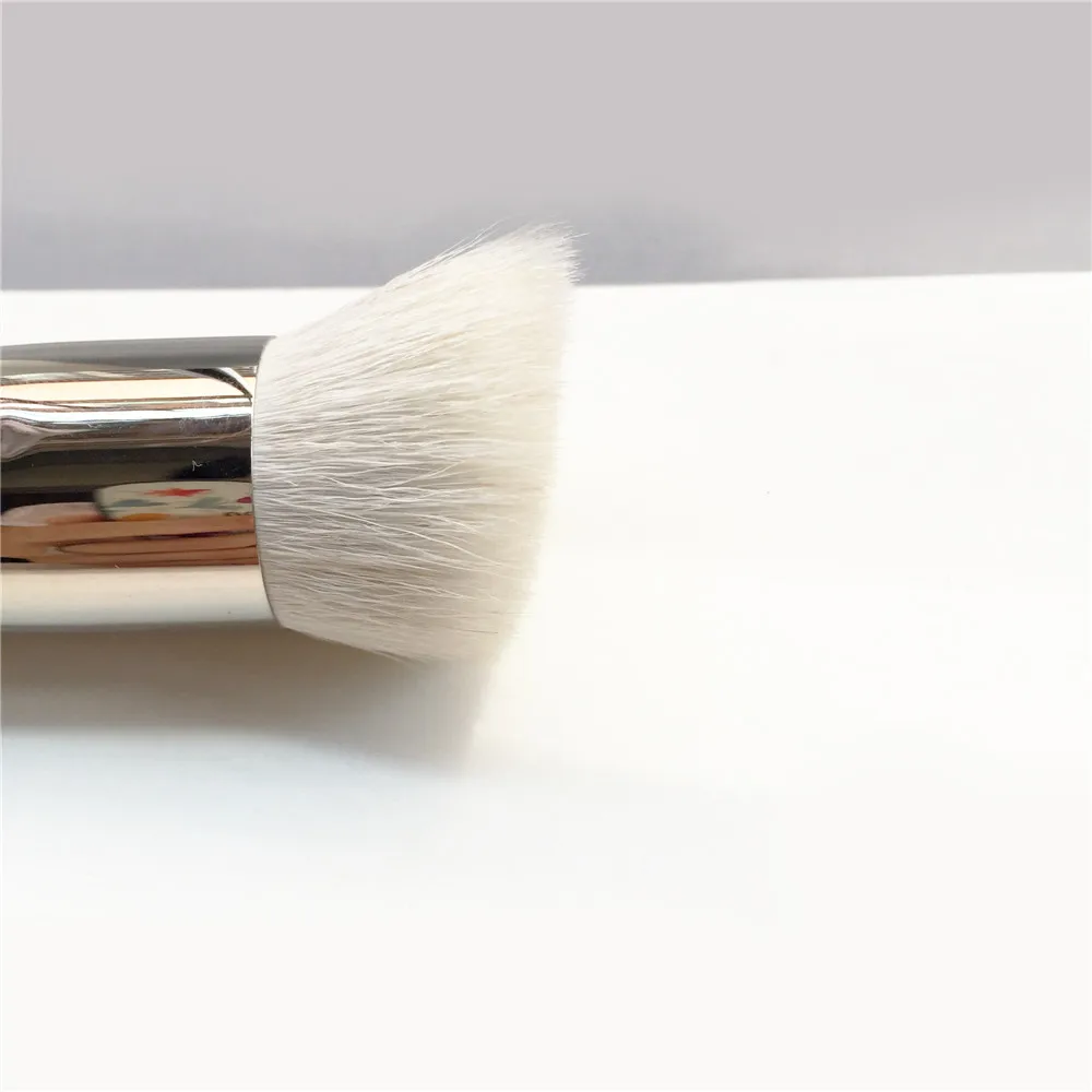 Perfect Face Brush 71 - Soft A++ Goat Hair All-in-one Angled Brush for Foundation Powder Cream bronzer highlighter blush