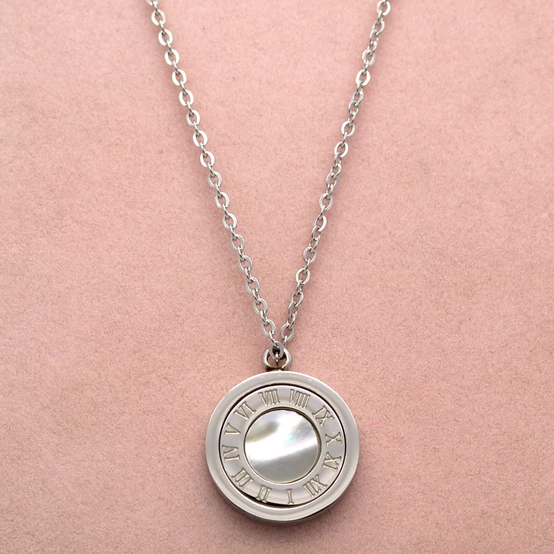 Fashion Spinner Black White Turnable Pendant Necklace For Women Stainless Steel Wedding Female Necklace Wholesale Cool Jewelry