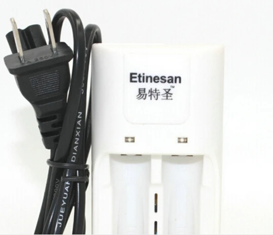 4pcs Etinesan 3.2v 1500mAh 14500 AA LiFePo4 lithium rechargeable battery+charger computer horn fan earphone telephone microphone