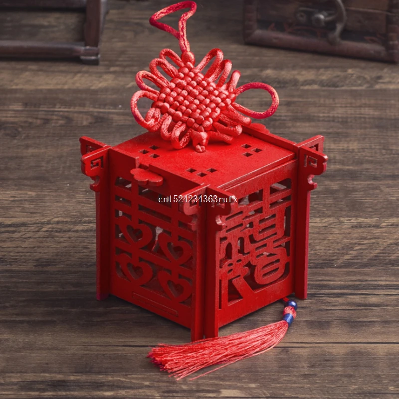 

100pcs Double Happiness Candy Boxes Wood Chinese Gift Box Chinese Red Classical Sugar Case With Tassel Wedding Favors