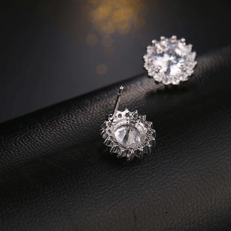 Emmaya Hot Sale Women Earring Stud AAA CZ Zircon Crystal Jewelry Stud Earrings with Round Clear Zircon