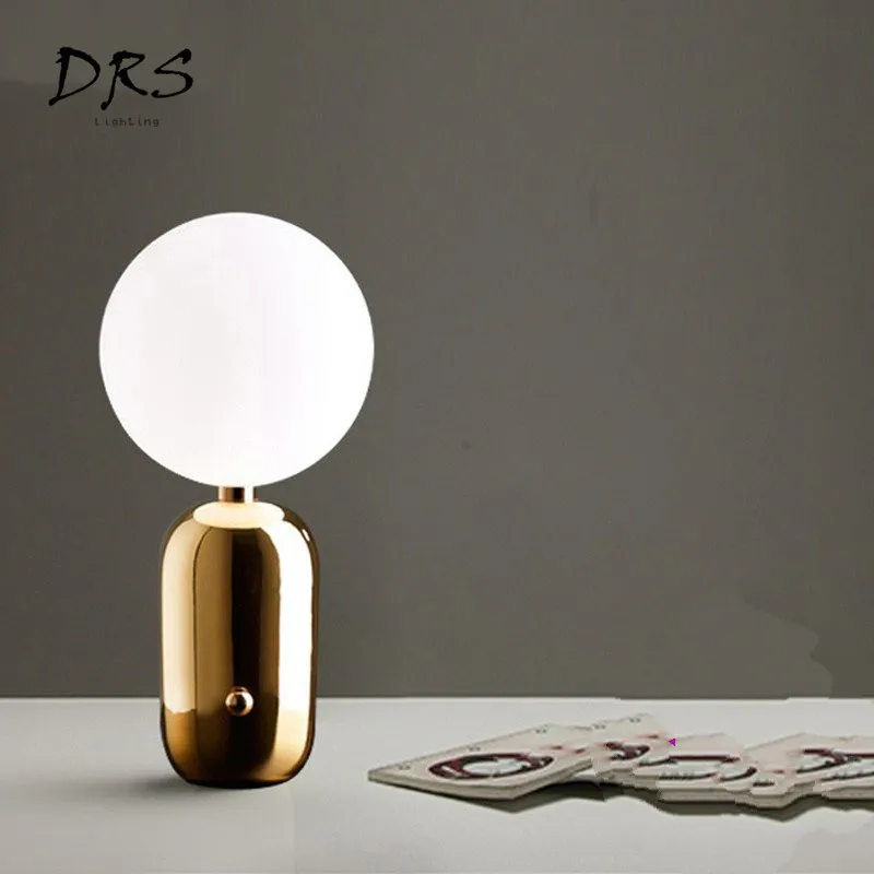 

Postmodern Bedroom Bedside Table Nightlight Nordic Designer Restaurant Teahouse Touch Creative Desk Lamp