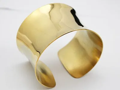 Raised Edges Blank Polish Golden Bangles Stainless Steel Fashion Jewelry Wide Big Golden Cuff Bangle Bracelet For Women Ladies