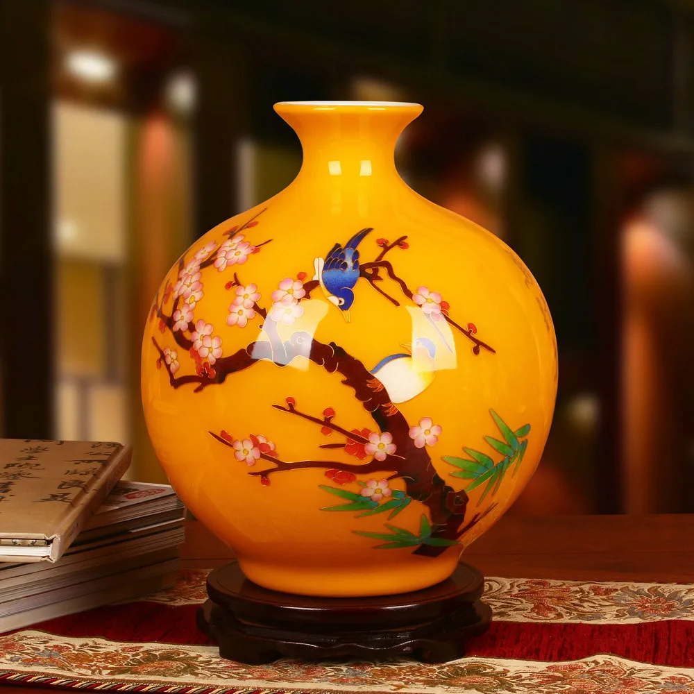 Antique Jingdezhen Porcelain Yellow Flower Vase Home Decoration look very happy Pattern Living Room Decorative Vase