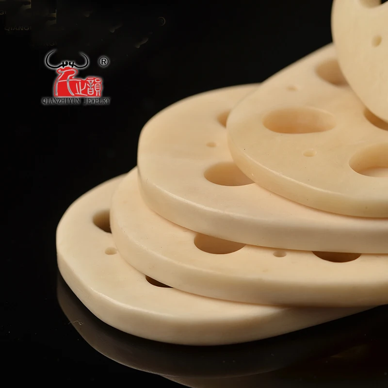 Natural Tibetan ancient yak bone lotus root slice of the Buddha pearl accessories DIY bodhi accessories.