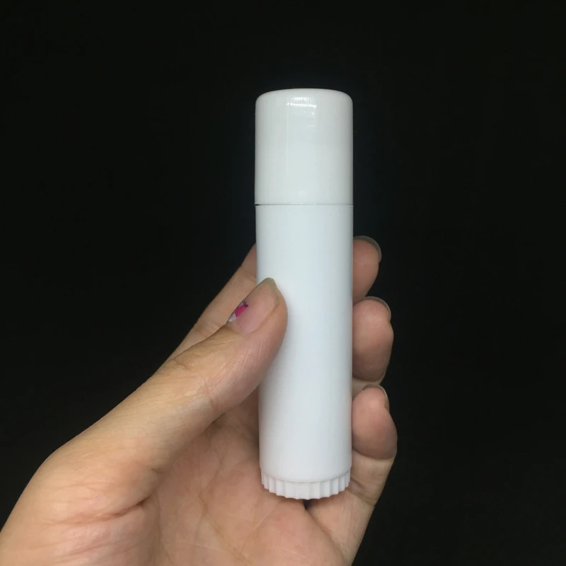 

100pcs High quality Large size 20g Lipstick Tube Lip Balm Tube Empty Lip Gloss Container DIY Lip Tube White Black Clear