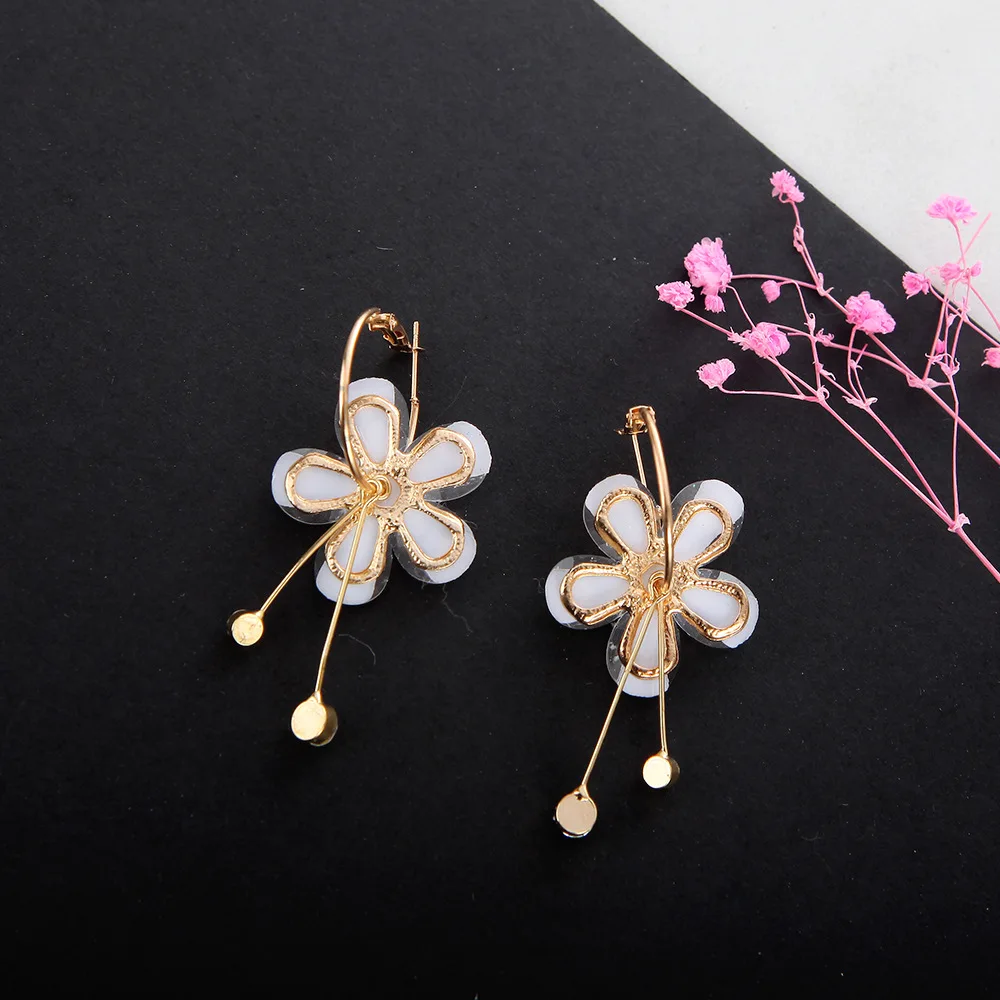 2019 Fashion Elegant Acrylic Zircon Tassel Earrings Circle Transparent Flowers Women\'s Long Earrings Wholesale Crystal Earrings