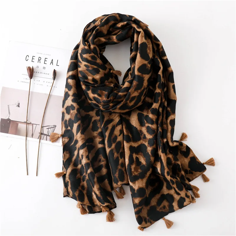 2025 herbst Winter Leopard Dot Quaste Viskose Schal Schal Frauen Drucken Halstuch Snood Luxus Marke Foulards Moslemisches Hijab Sjaal – Detail 13
