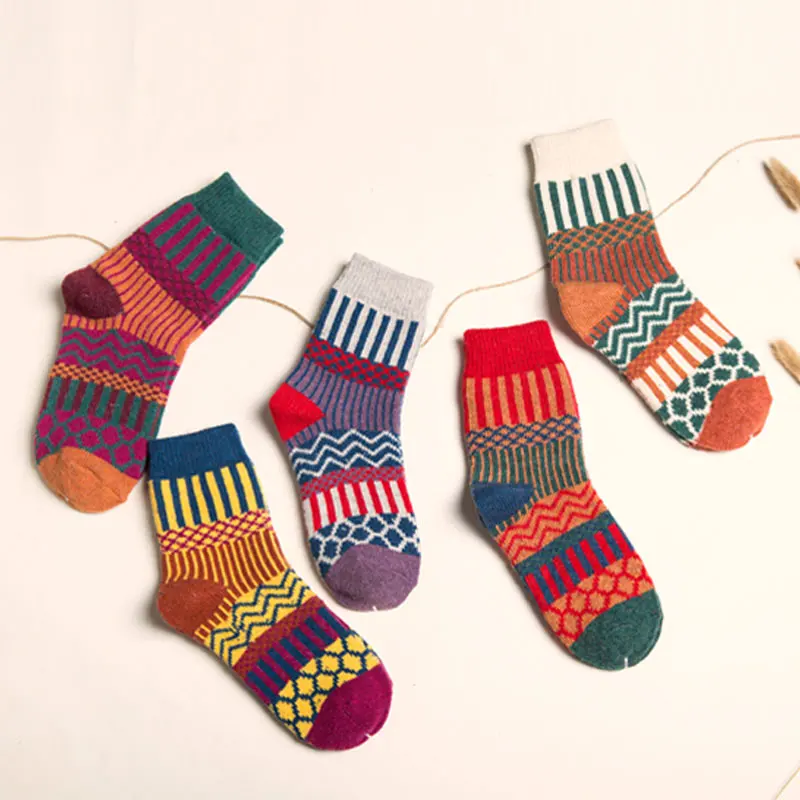 

5 Colors New Colorful In Tube Socks Wool Socks Warm Woman Socks Christmas Funny Socks