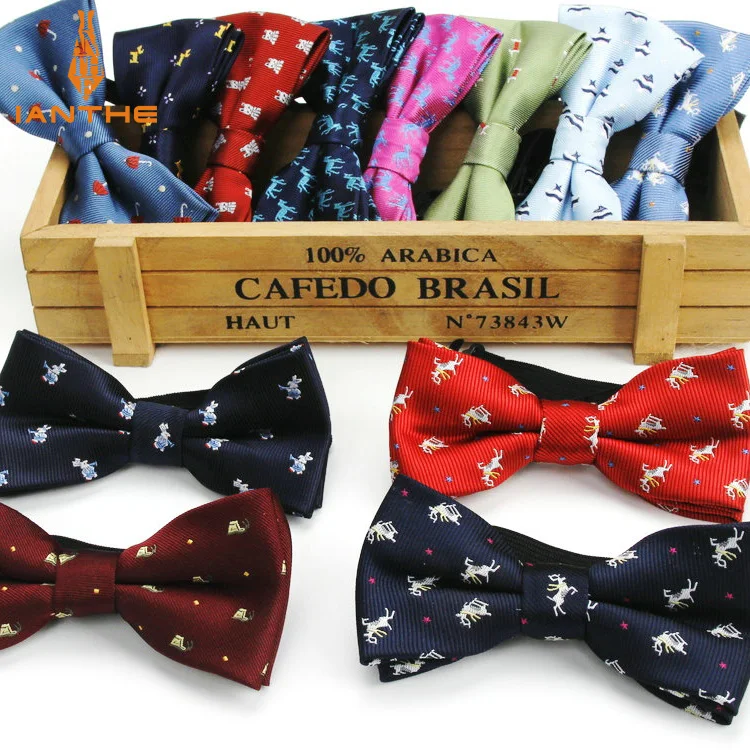 Nuovo Stile Dei Bambini del Plaid Bowtie Papillon Polester Del Capretto Del Bambino Bambini Classica Pet A Strisce Arco cravatta a Farfalla Alce Bike Ombrello Ombrello Cane auto