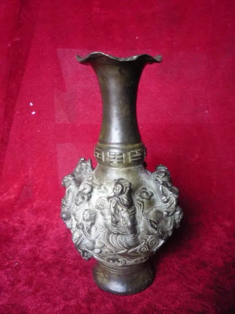 Very rare Ming Dynasty (xuan de1426-1438) Bronze vase