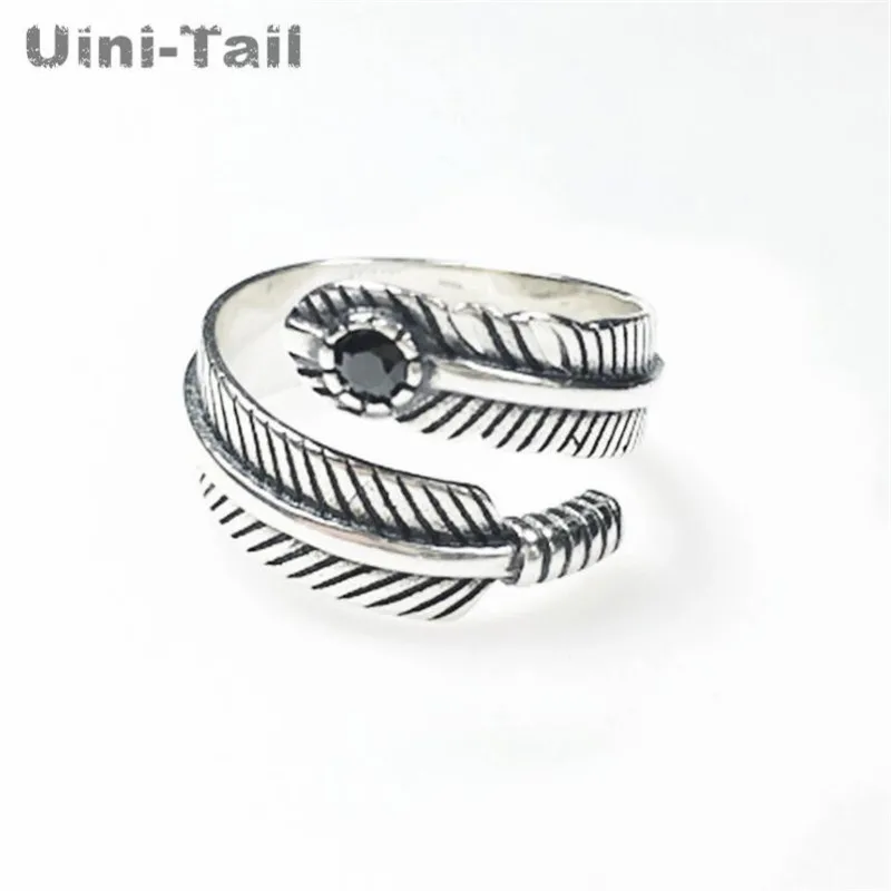 Uini-Staart 2019 nieuwe aanbieding 925 sterling zilveren mode persoonlijkheid zwarte veer opening ring eenvoudige retro trend hoge kwaliteit