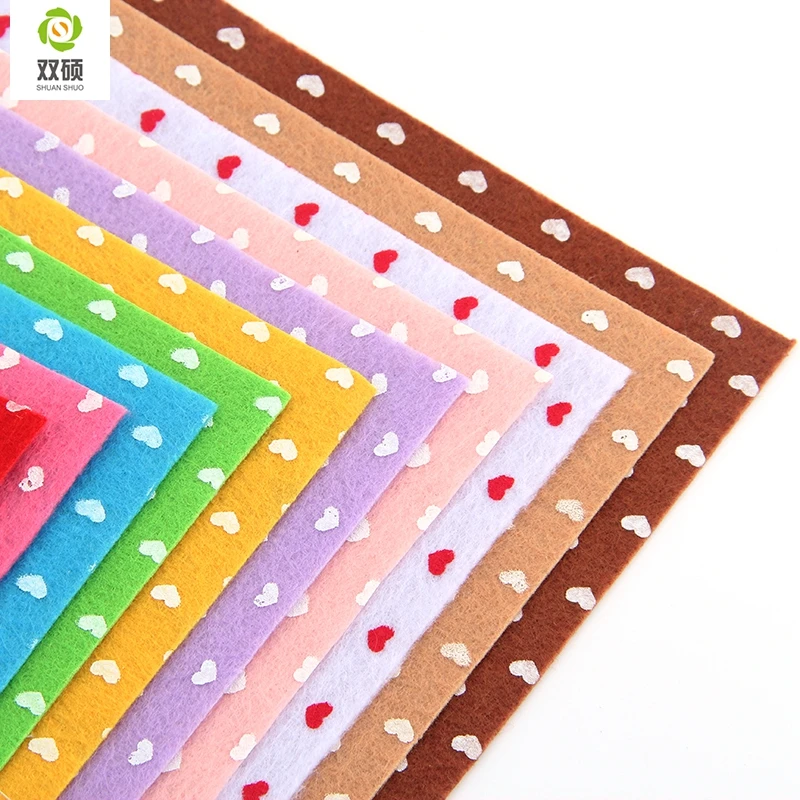 Print Heart Polyester Felt Fabric Cloth DIY Handmade Sewing Home Decor Material Thickness 1mm Mix Colors 15x15cm 10pcs/lot