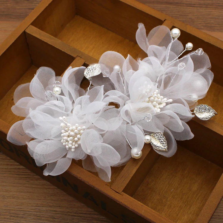 Bride Pearl  Headpiece hair accessories accessoires mariage flower hair comb  fascinator wedding comb peigne mariage