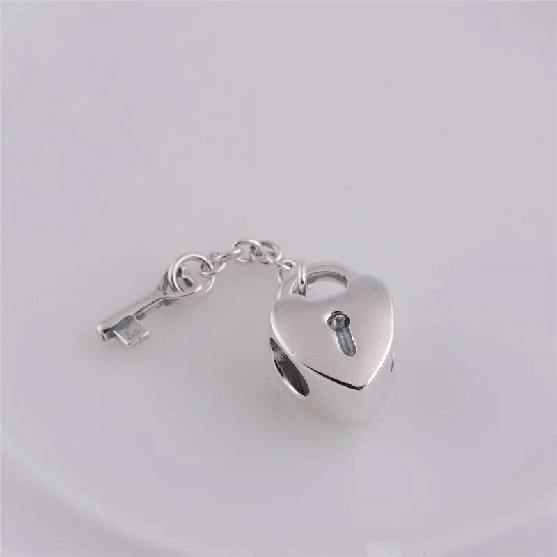 

100% 925 Sterling Silver Jewelry Threaded Love Lock Key Heart Charms Beads DIY Jewelry Fit Silver Charm Bracelets For Women