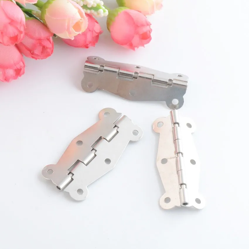 Miễn phí Vận Chuyển 8 cái Phần Cứng Chuông Bạc 6 Lỗ DIY Hộp Mông Cửa Bản Lề (Không Với Ốc Vít) 51x25 mét J3156