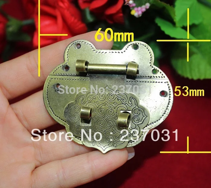 

60 * 53 mm peach type box buckle/green bronze/jewelry box lock/can match the lock/high-grade buckles restoring ancient ways