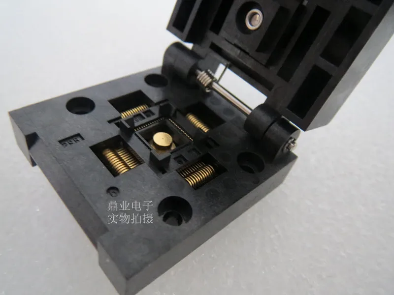 QFN40 DFN40 QFN-40BT-0.5-01 Burn-in Socket gold plating IC testing seat Test Socket test bench