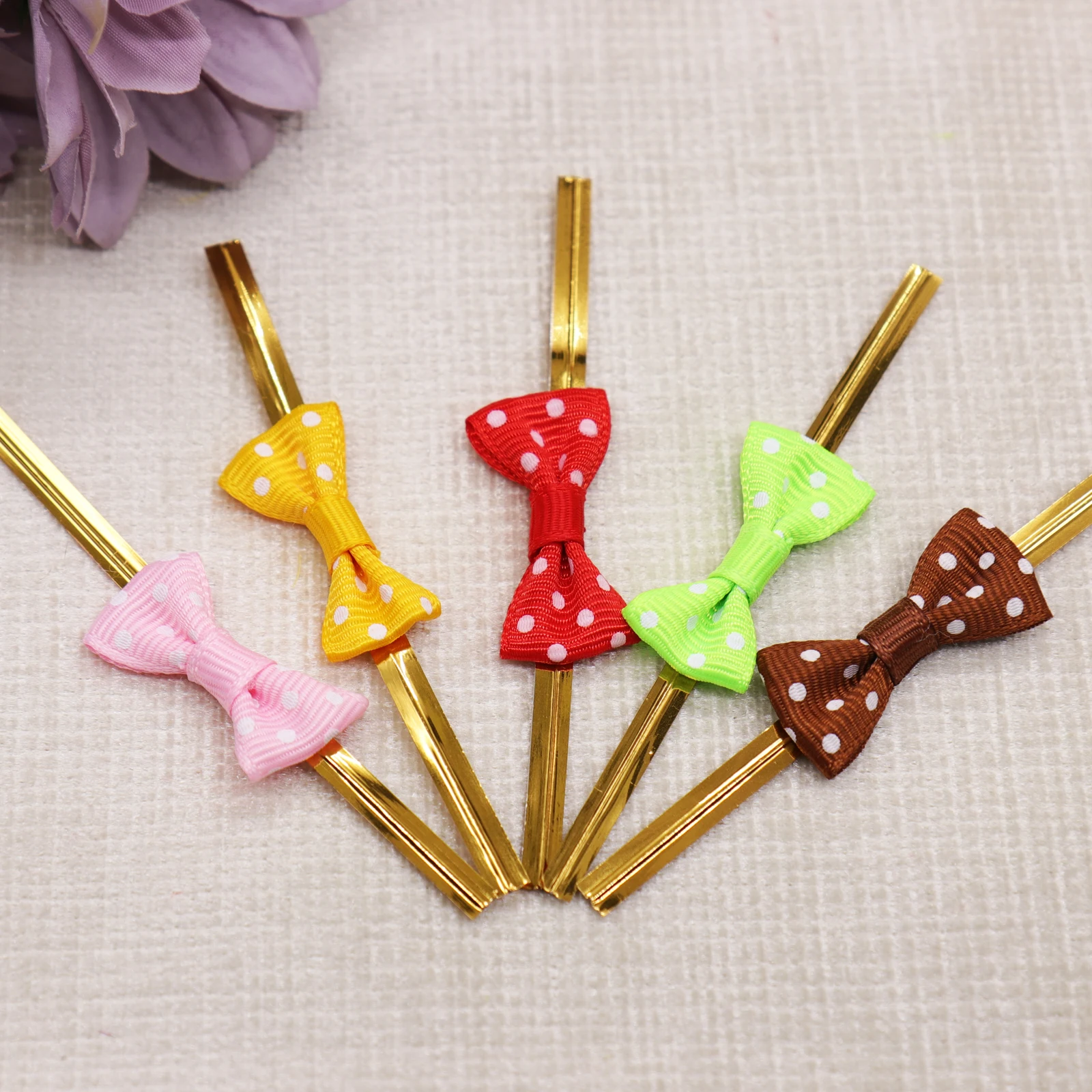 50pcs DIY Fashion Lattice Wire Sealing Bow Wedding Cake Decoration Wire Twist Tie Bakery for Gift Wrapping Party Decoration