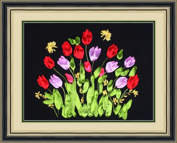 

Needlework,DIY Ribbon Cross stitch Sets for Embroidery kit,Black Tulip Rose flower ribbon Cross-Stitch wedding handwork gift