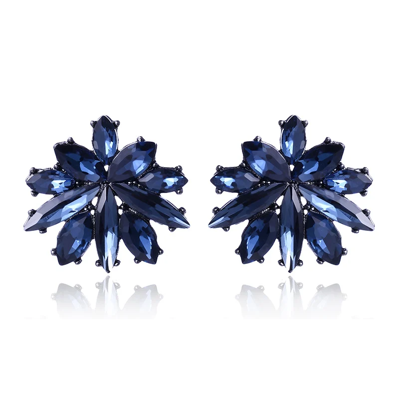 Colorful Crystal Star Shape Fashion Stud Earrings Acrylic Stone Women Piercing Earrings Christmas Gift for Girlfriend 2019