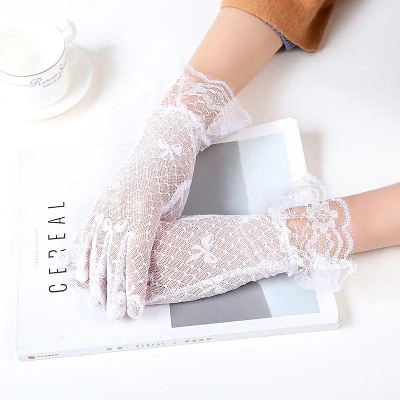 Female Sexy Lace Summer Sunscreen Gloves Ladies Ceremony Women\'s Gloves Breathable Short Lace Full Finger Gloves B67