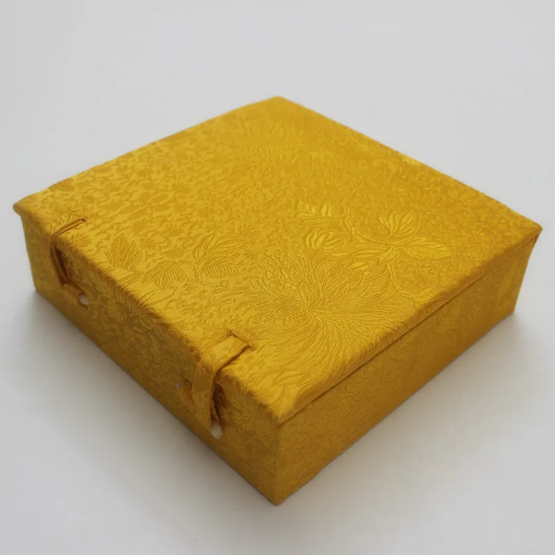 Cotton Filled Square Silk Brocade Jewelry Storage Box Wood Extra Large Gift Packaging Chinese Decorative Collection Case