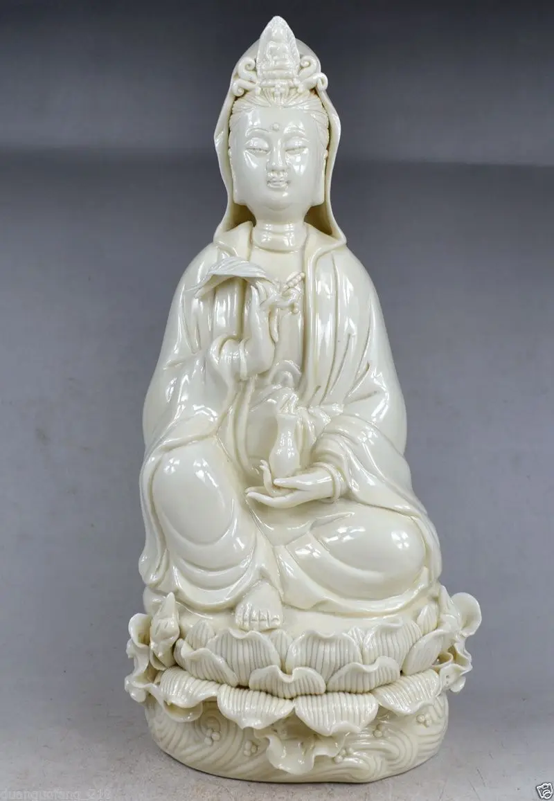 

Exquisite China Dehua White Porcelain Kwan-Yin Sitting on Lotus Big Statue