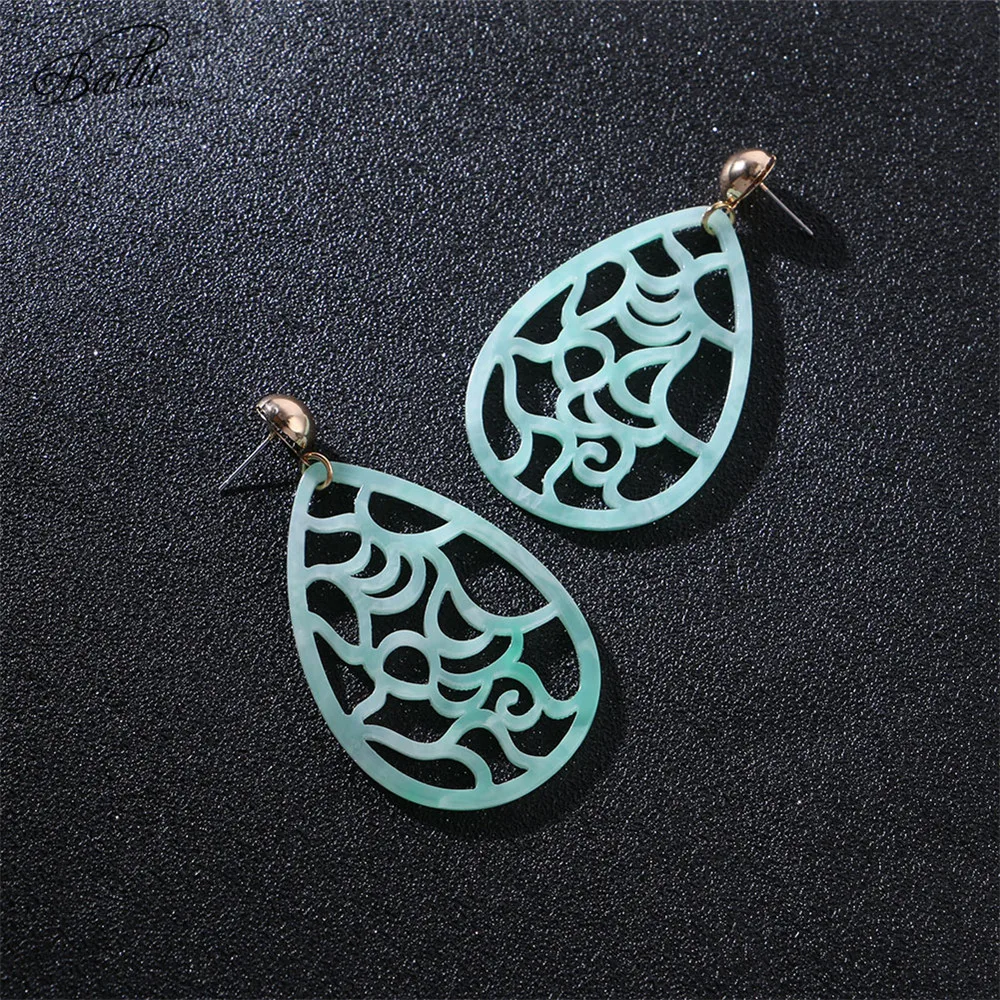 Badu Oval Acrylic Earrings for Women Bohemian Green Carved Acetic Acid Pendant Dangle Drop Earrings Party Jewelry