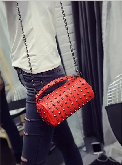 

Fashion Rivet PU Leather Bag Women Messenger Bags Female Crossbody Bags Clutch Purse and Handbag Bolsa Feminina Dollar Price