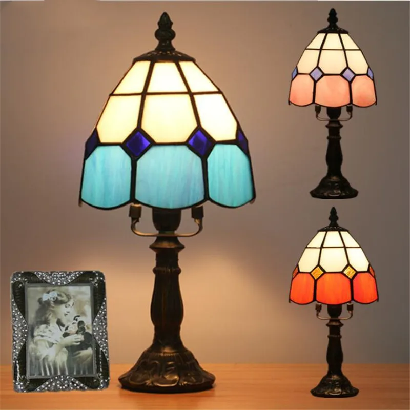 

Dia 16cm Mediterranean Sea Tiffany Art Glass Table Lamp for Foyer Bed Room Bar Apartment Glass Reading Light H 32cm 1057