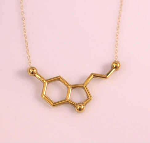 DAGNGAO Chemistry Molecule pendant Necklace women Hormone Serotonin Biochemistry Molecule Signal Biology  Gift Jewelry