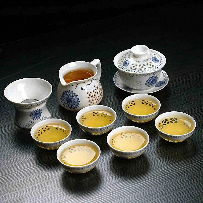 

PINNY Chinese Culture Blue-and-white Tea Sets Jingdezhen Kung Fu Tea Set Ceramic Cup And Saucer Tea Ceremony Gaiwan