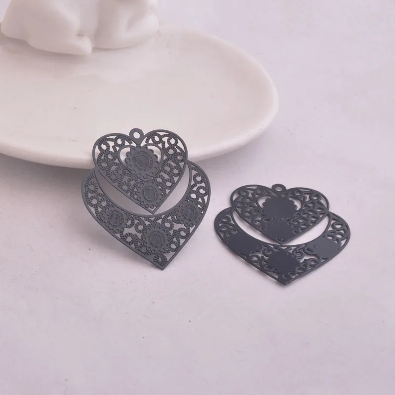 30 Stück AA3791 38*42mm Große Herz-Charms mit Prägung aus Messing Metallherzen Schmuckzubehör – Detail 11
