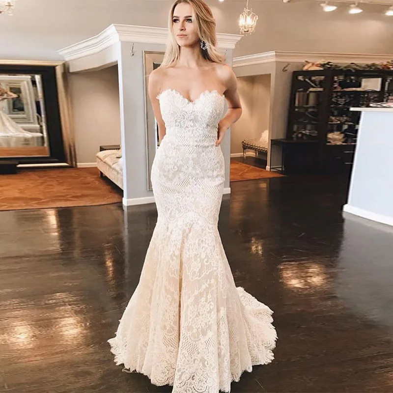 Amazing Mermaid Lace Wedding Dresses Sweetheart Neckline 2019 Elegant Bridal Dresses Zipper Back White Ivory Wedding Gown Custom