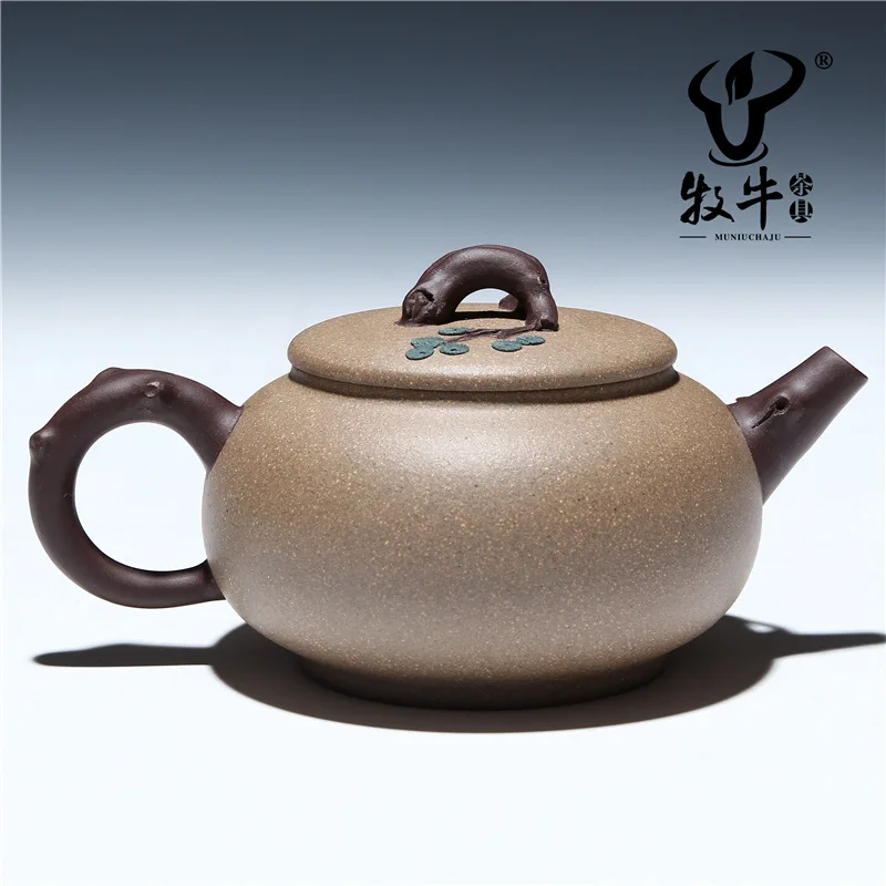 The Yixing teapot double color pot 190 ml of pine needles manufacturers selling authentic teapot full mixed batch