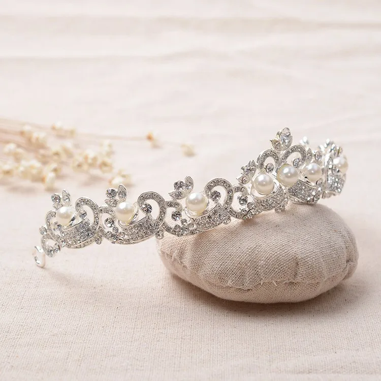 Magnificent Pearl Rhinestone Bridal Crowns Tiaras Fashion Crystal Diadem for Brides Headbands Wedding Hair Jewelry Accessories