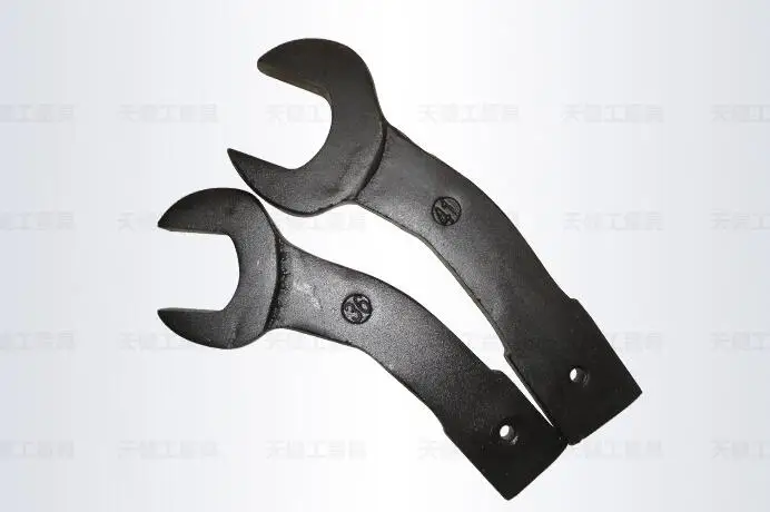 Single head knocking open wrench with bent handle heavy duty work hand tool black NO.C0288