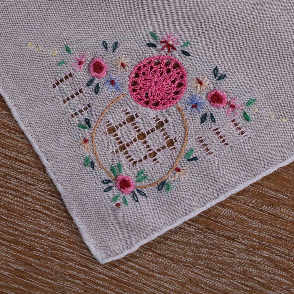 S008-P: 1 piece Hand Crochet hand embroidery hand drawnwork cotton handkerchief