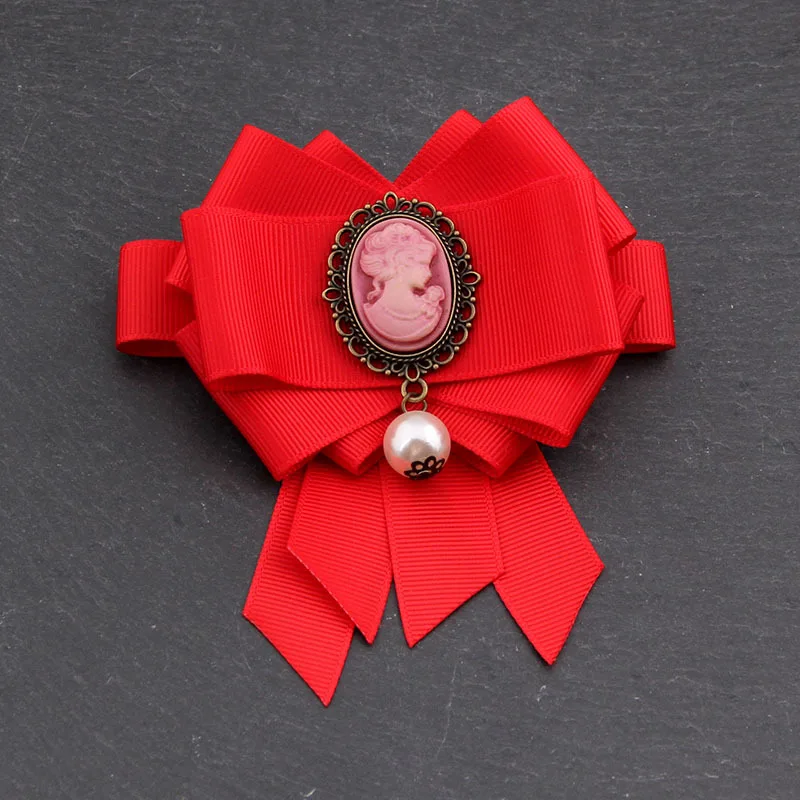 Vintage Queen Cameo Bowtie Brooches for Women Black Ribbon Pearl Brooch Pins Corsage Ladies Broches Dress Coat Accessories