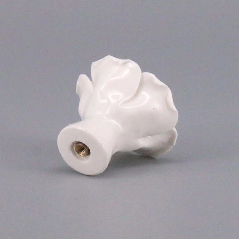 8PCS Ceramica Rose a Forma di Fiore Porta Manopole Armadi Maniglia di Colore Bianco Armadio Cassetto Estraibile Maniglia