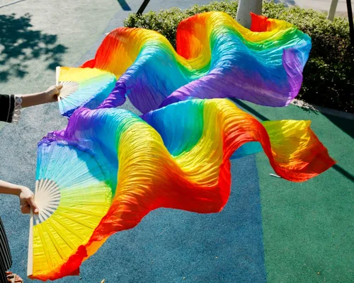 Imagen 2 del producto Hits 2018, alta venta, hecho a mano, abanico de danza del vientre de seda de calidad para mujer, velos de seda 100% Real, 1 par de colores del arco iris (2 uds)