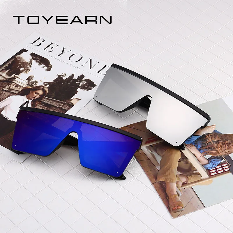2020 New Oversized Sunglasses Women Big Frame Square Flat Top Rivet Sun Glasses Female Men Vintage Mirror Shades Gradient UV400