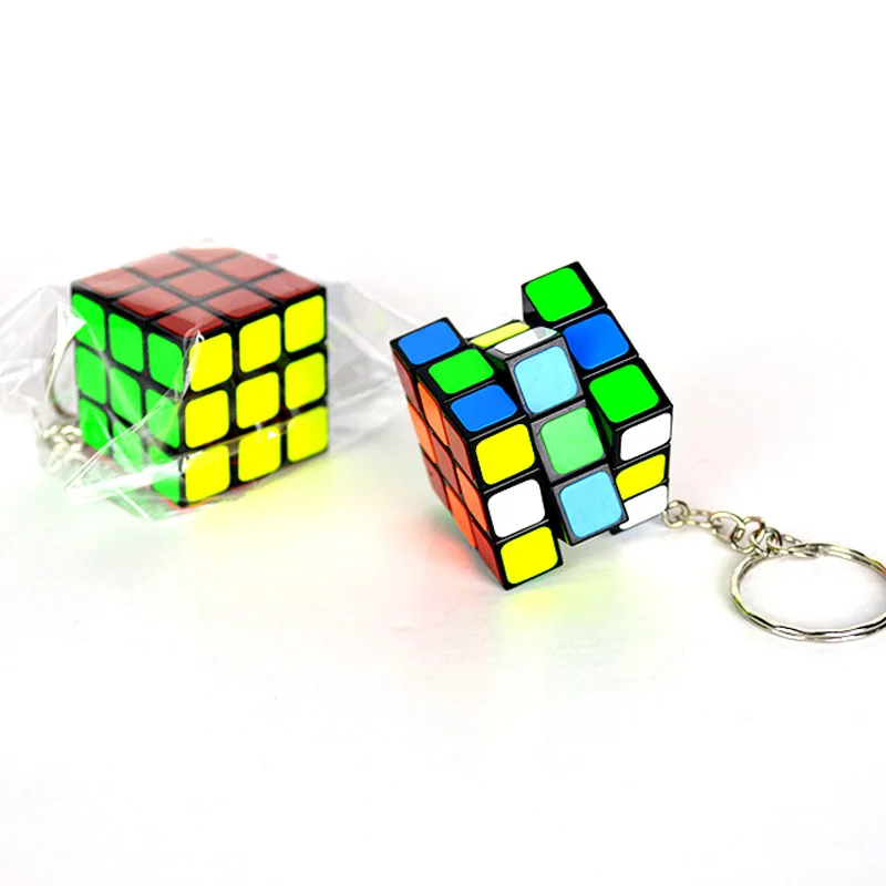 Mini clé de poche portable Magic Cube, autocollant en PVC, jouets de puzzle, décoration de clé, enfants et adultes, 3*3*3