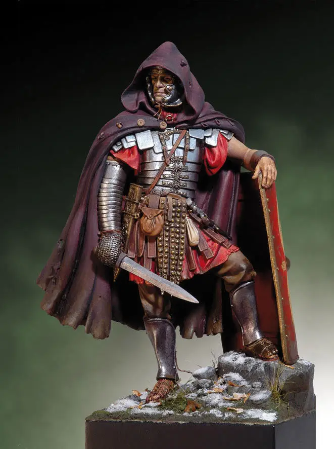 Unpainted Kit 1/18 90mm Roman Legionary ancient Dacian Wars  with base 90mm   Resin Figure miniature garage kit