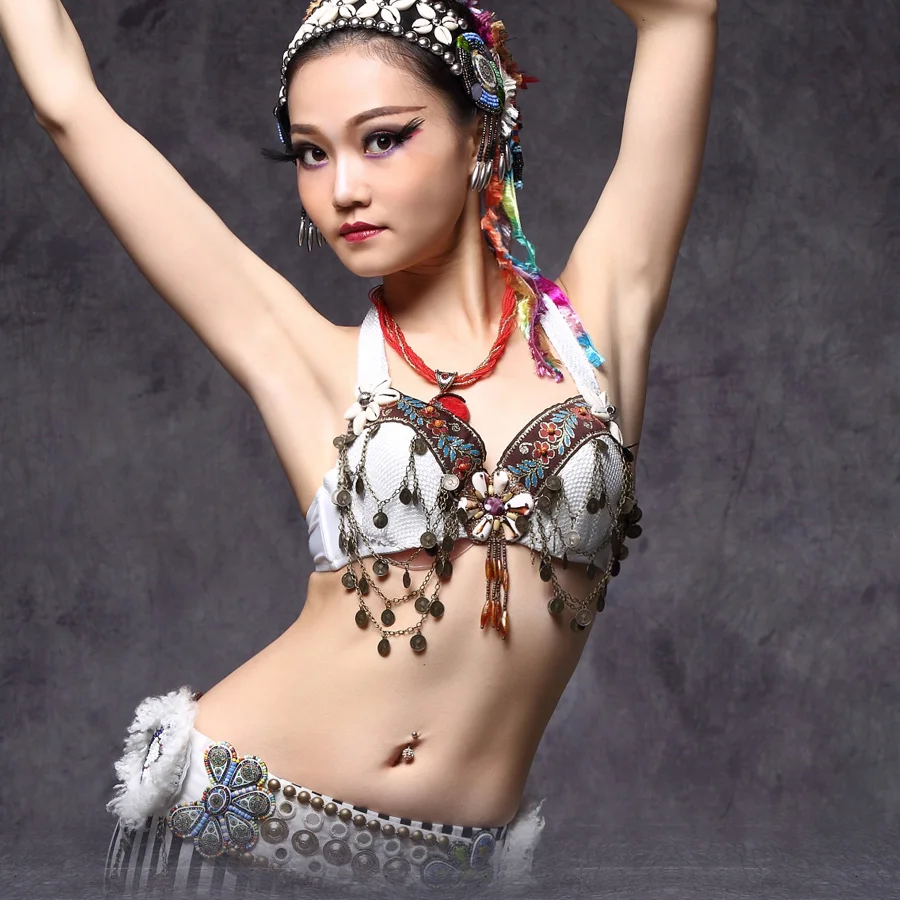 New 2018 Tribal Belly Dance Chain Bra Metallic Studs Push Up Bra B/C CUP Vintage Coins Bras Tribal Dance Tops