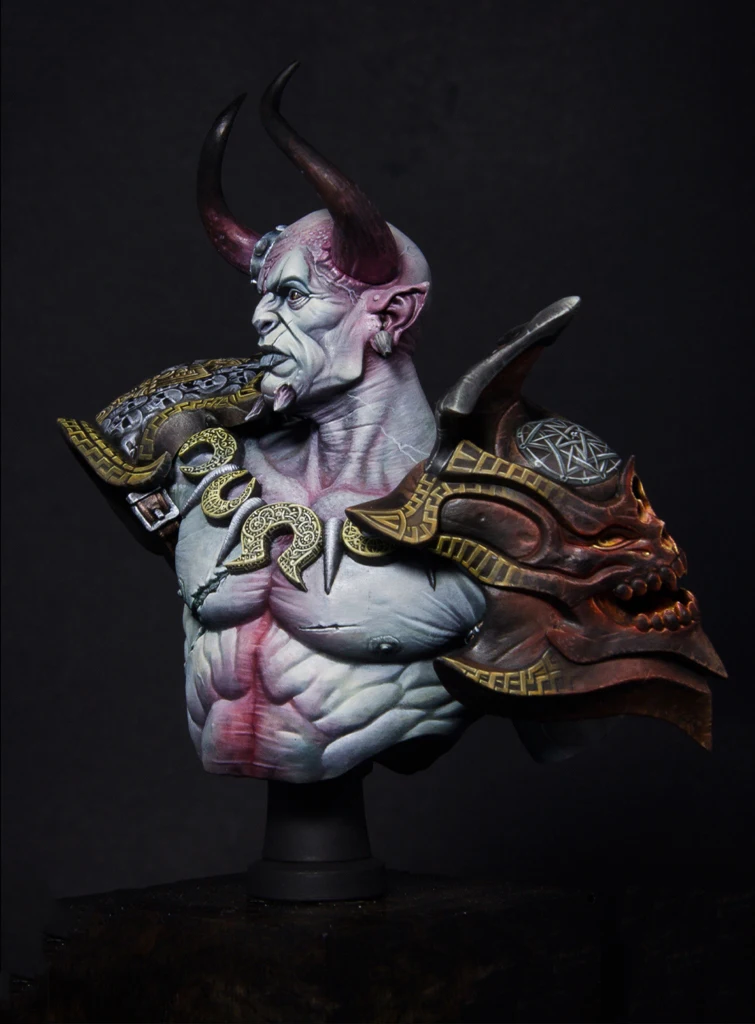 New Unassembled 1:10  ancient orc bust with Ox horn   Figures  Resin Kit DIY Toys Unpainted kits