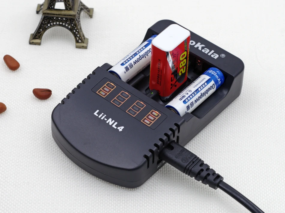 Novelty liitokala Lii-NL4 Multifunctional charger 1.48V-1.5V nickel-metal hydride AA/AAA 9V DC battery charger 12V 1A. AC