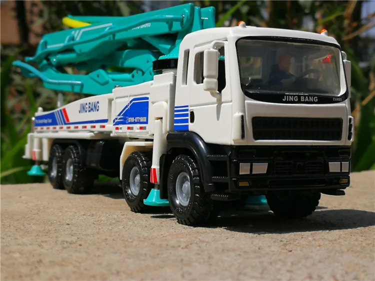 1:50 alloy engineering vehicles,high simulation Cement concrete pump truck,educational toys,metal diecasts, free shipping