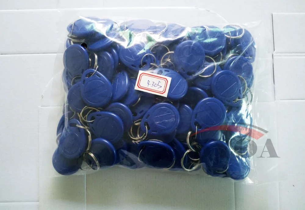 500 pcs EM4305 T5577 Badge Duplicator Copy 125khz RFID Tag llaveros llavero Porta Chave Card Key Fob Token Ring